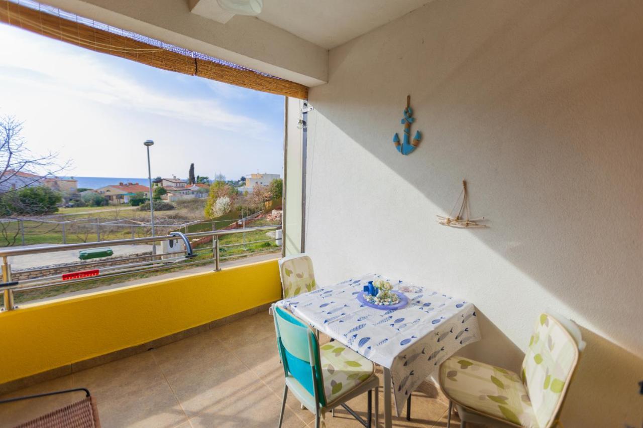 Apartman Mare Lovrečica Екстериор снимка